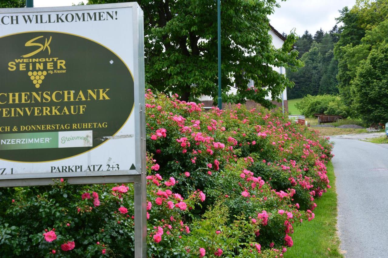 Weingut Seiner Vlg. Kraxner Villa Greisdorf Eksteriør billede